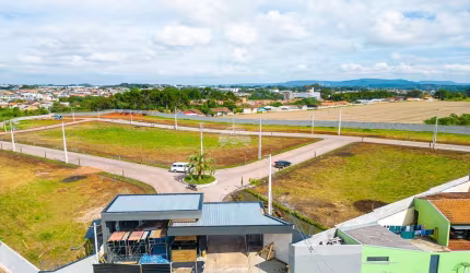 Terreno em condomínio fechado à venda na Rua Marta S. Dering, 475, Vila Ferrari, Campo Largo, 368 m2 por R$ 450.000