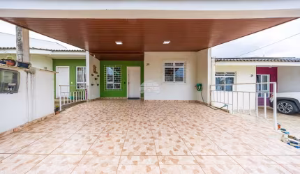 Casa com 3 quartos à venda na Rua Pelicano, 1151, Capela Velha, Araucária, 100 m2 por R$ 299.000