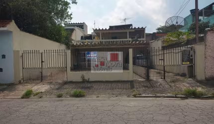ÓTIMA OPORTUNIDADE PARA INVESTIDORES IMÓVEL COM 270 M²