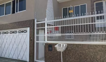 Excelente Sobrado c/ Piscina - Vila Constança