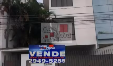 EXCELENTE IMÓVEL COM PISCINA NA REGIÃO DA VILA MARIA !!!