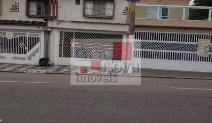 Lindo sobrado,com boa distribuição interna !!!