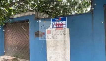 Casa térrea à venda no Jd. Japão