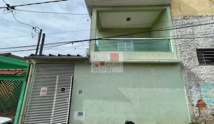 Lindo sobrado a venda na Vila Medeiros