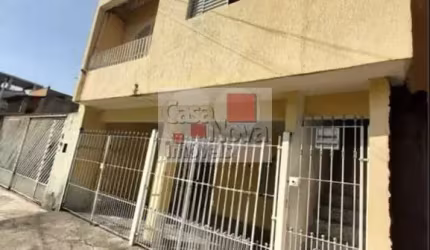 Imóvel com duas casas no Pq. Edu Chaves
