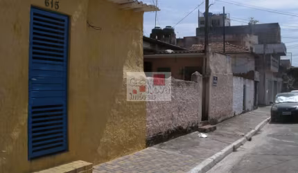 Casa térrea c/ 6 moradias bom para renda