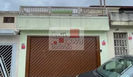 Sobrado bem localizado e espaçoso na Vila Medeiros