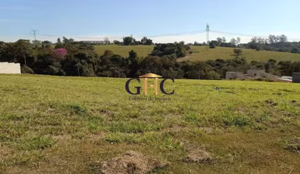 VENDO TERRENO - CONDOMÍNIO FAZENDA ALTA VISTA - SALTO DE PIRAPORA/SP. Condomínio Fechado com Clube Completo - Área Terreno: 1.000 m².  TERRENO - Boa t