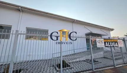 ALUGO IMÓVEL COMERCIAL NO CENTRO DE SALTO DE PIRAPORA/SP. Área Terreno: 400 m² / Área Construída: 300m²  *IMÓVEL TOTALMENTE ESTRUTURADO PARA CLÍNICA M
