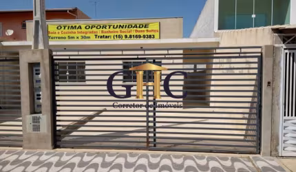 VENDO CASA NOVA EM SALTO DE PIRAPORA - TERRAS DE SÃO JOÃO Próximo à Prefeitura - Área Terreno: 150 m² / Área Construída: 75 m²