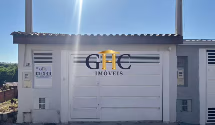 VENDO - CASA NO JARDIM ILHA DAS FLORES -  SALTO DE PIRAPORA/SP Área construída: 77,55m² / Área terreno: 125m²   - 2 dormitórios amplos; - Sala para 02