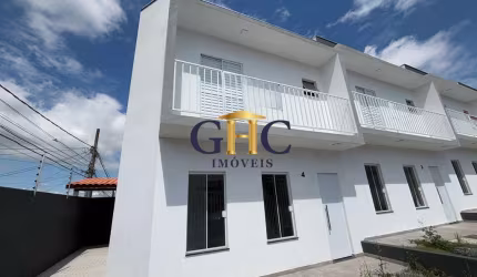 VENDO SOBRADOS NO BAIRRO CAMPO LARGO EM SALTO DE PIRAPORA/SP Área construída: 73m²  **ACEITA FINANCIAMENTO BANCÁRIO**  SOBRADO: - 2 suítes, sendo uma