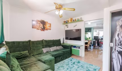 Sobrado para Venda em Curitiba, Santa Cândida, 4 dormitórios, 3 banheiros, 2 vagas