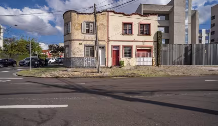 Casa para Venda, Alto da XV, 3 dormitórios, 1 banheiro, 1 vaga