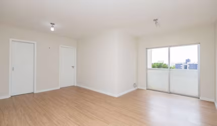Apartamento para Venda em Curitiba, Cabral