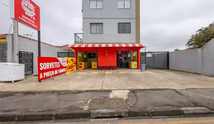 Sala Comercial para Venda em Colombo, Guaraituba, 1 banheiro, 2 vagas