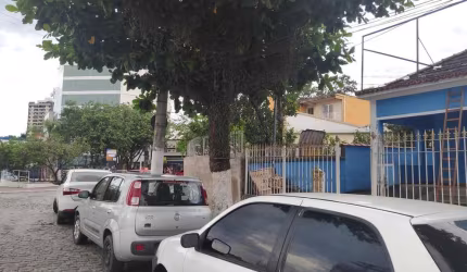 Casa Comercial para Locação em Itaboraí, Centro, 3 dormitórios, 3 banheiros, 2 vagas