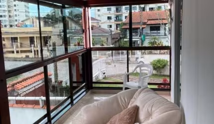 Casa para Venda em Itaboraí, Centro, 3 dormitórios, 1 suíte, 2 banheiros, 1 vaga