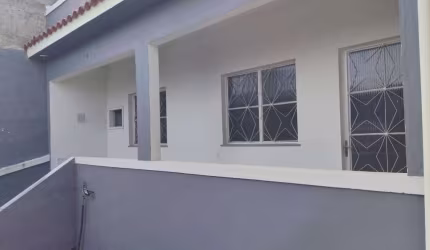 Casa para Locação em Itaboraí, Nova Cidade, 2 dormitórios, 1 banheiro, 1 vaga