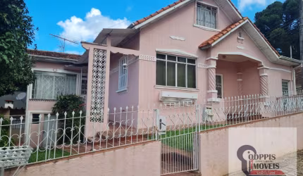 Casa comercial em Araucária