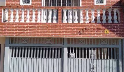 Sobrado com 6 dormitórios à venda por R$ 470.000 - Jardim Guairaca - São Paulo/SP
