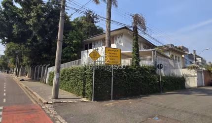 Casa comercial à venda na Avenida João Gualberto, Alto da Glória, Curitiba, 329 m2 por R$ 1.500.000