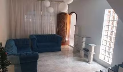 Sobrado com 4 quartos na Sapopemba