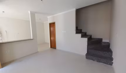 Sobrado com 2 quartos na Vila alpina