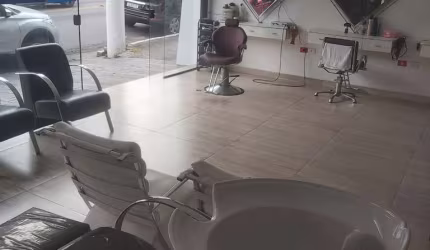 ** Casa Comercial na Vila Prudente **