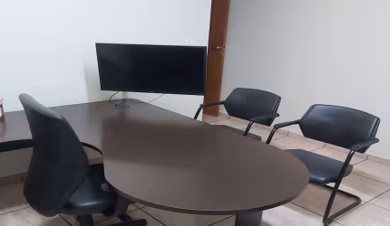 ** CASA COMERCIAL NA VILA FORMOSA **