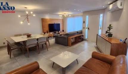 Casa em condomínio fechado com 4 quartos à venda na Mooca, São Paulo  por R$ 2.580.000