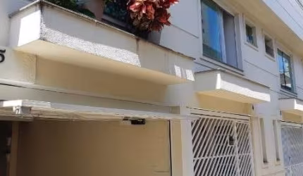 Casa em condomínio fechado com 3 quartos à venda na Mooca, São Paulo  por R$ 790.000
