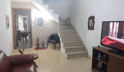 Casa com 2 quartos à venda na Rua Campo Largo, 745, Mooca, São Paulo por R$ 620.000