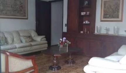 Casa com 5 quartos à venda na Rua Florianópolis, 372, Mooca, São Paulo por R$ 1.730.000
