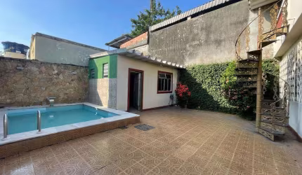 Casa à venda em Rio de Janeiro, Honório Gurgel, com 3 quartos, com 192 m²