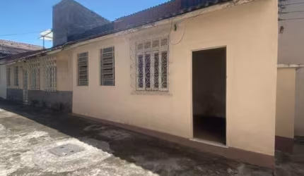 Casa à venda em Rio de Janeiro, Engenheiro Leal, com 1 quarto, com 24 m²
