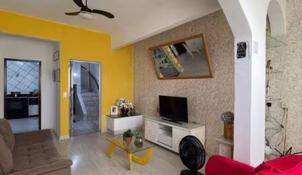 Casa à venda em Rio de Janeiro, Ramos, com 6 quartos, com 320 m²