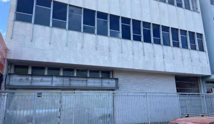 Prédio à venda em Rio de Janeiro, Jacaré, com 1720 m²