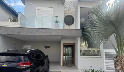 Casa no Condomínio Bella Citta Villagio Locação/Venda.