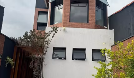 Lindo sobrado novo a venda no Mogilar em Mogi das Cruzes