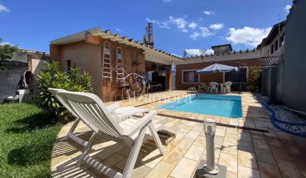 Casa com Piscina na Praia dos Sonhos - Itanhaém/SP