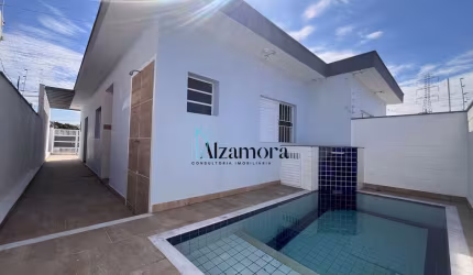 Casa à venda no bairro Jamaica - Praia - Itanhaém/SP