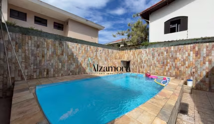 Casa 200 metros da praia no Centro de Itanhaém/SP