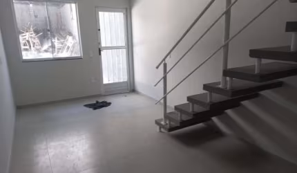 Casa Duplex para Venda em São Gonçalo, Laranjal, 2 dormitórios, 2 banheiros, 1 vaga