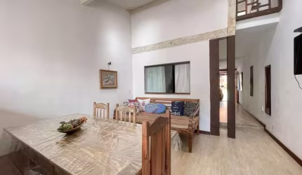 Casa Duplex para Venda em Armação dos Búzios, Geribá, 3 dormitórios, 3 suítes, 4 banheiros, 1 vaga