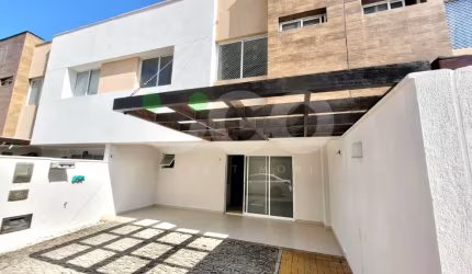 Casa disponível no Lake Side com fácil acesso e próximo a tudo !