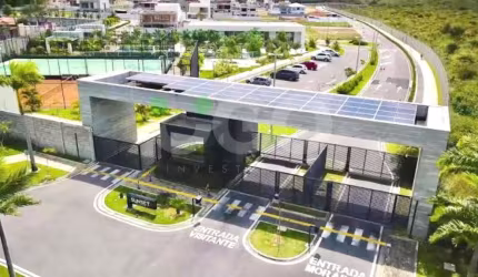 Terreno plano, lado da sombra, de esquina e escriturado no Sun Set Boulevard