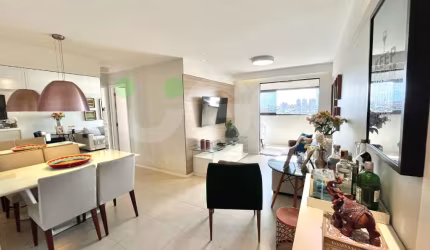 Apartamento andar alto, vista livre e 2 vagas no Central Park Clube