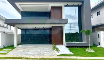 Linda Casa recém construída no Yby Natureza