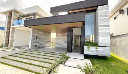 Casa recém construída com acabamento Premium no Ecoville 1